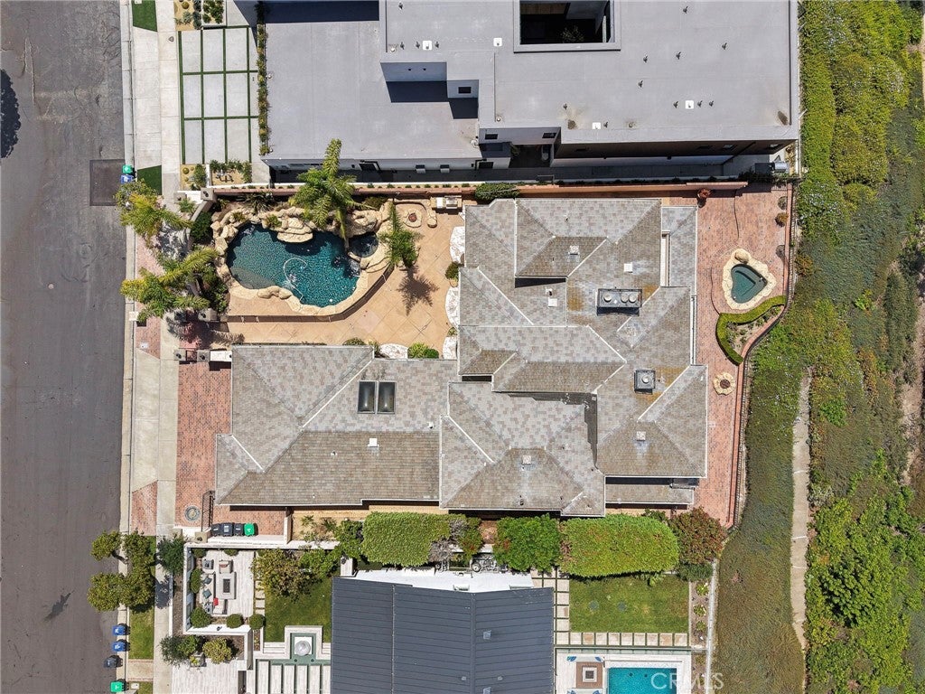 55 Montecito