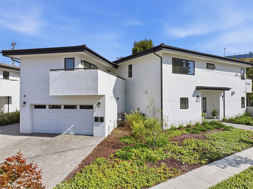 25628 Rolling Hills Way