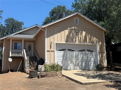 Photo of 16172 23rd AVE, Clearlake, CA 95422 (MLS # LC26130087)