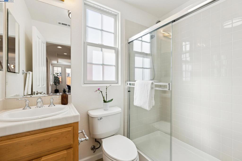 BAY PORT - Residential