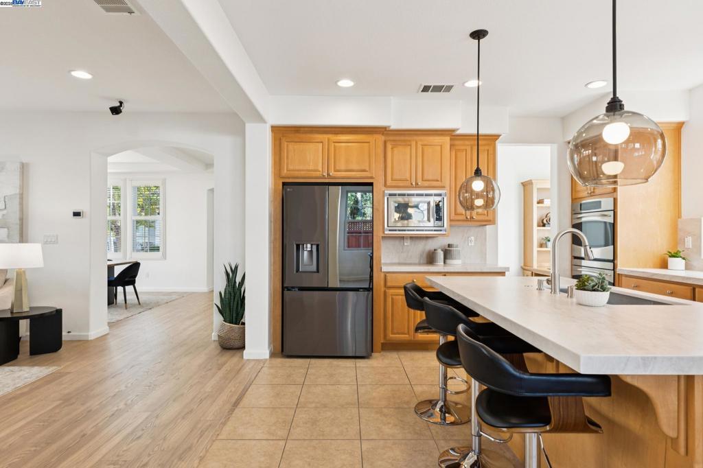 BAY PORT - Residential