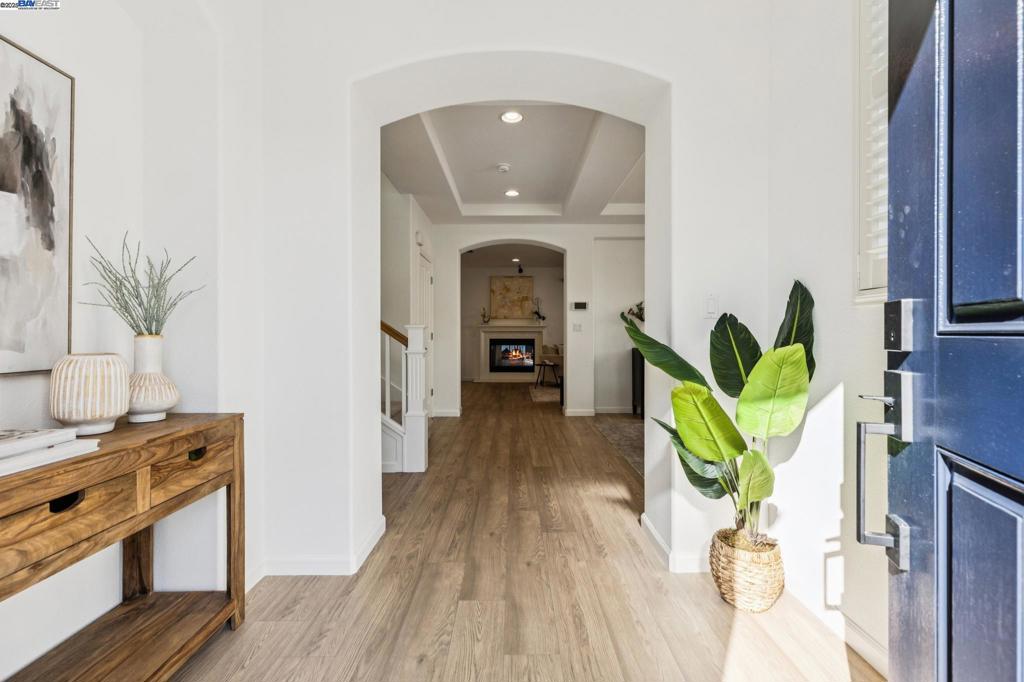 BAY PORT - Residential