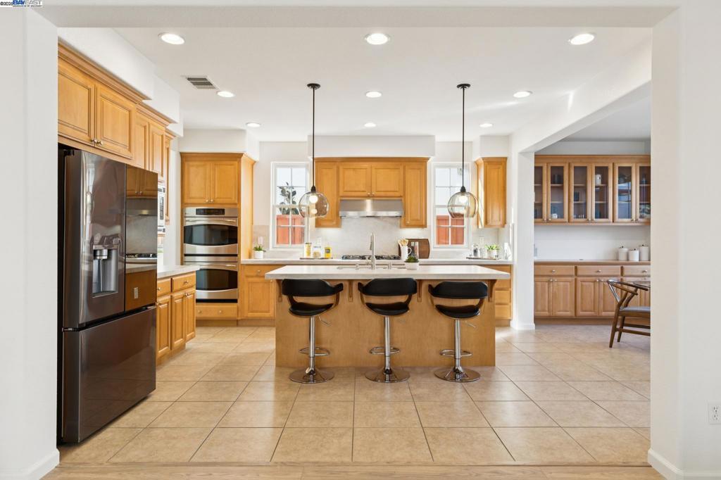 BAY PORT - Residential