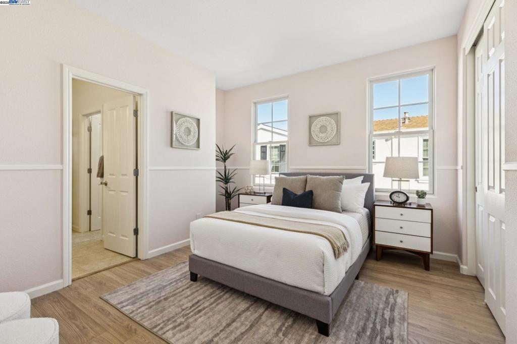 BAY PORT - Residential