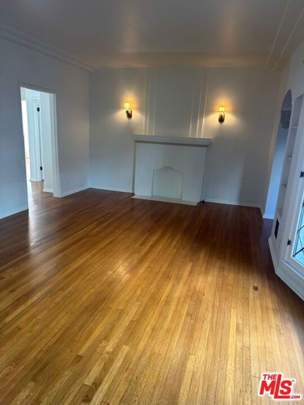 Photo of 1607 Stearns Drive, Los Angeles, CA 90035 (MLS # 25609099)