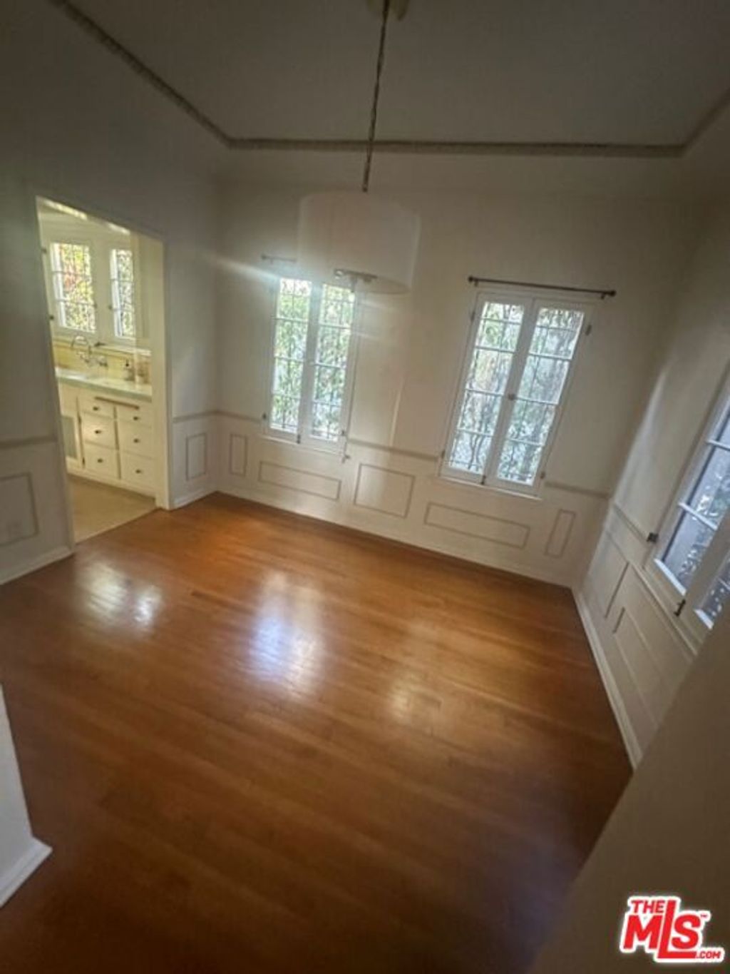 Photo of 1607 Stearns Drive, Los Angeles, CA 90035 (MLS # 25609099)