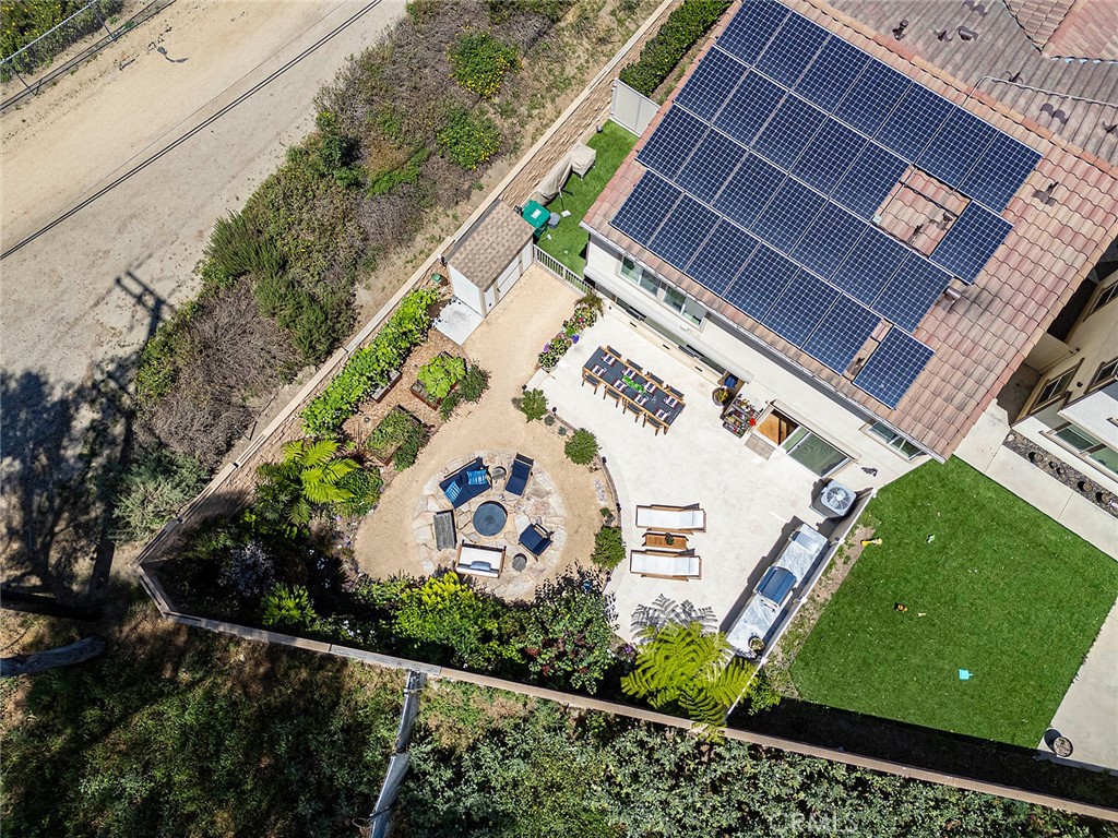 4689 Holly Avenue