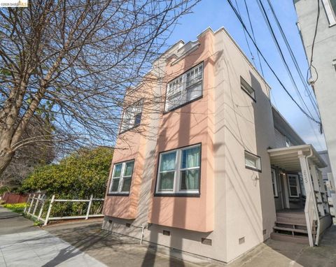 Photo of 2923 Wheeler Street St, Berkeley, CA 94705 (MLS # 41131130)