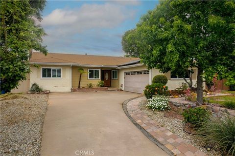 10425 Hillview Avenue Chatsworth CA 91311