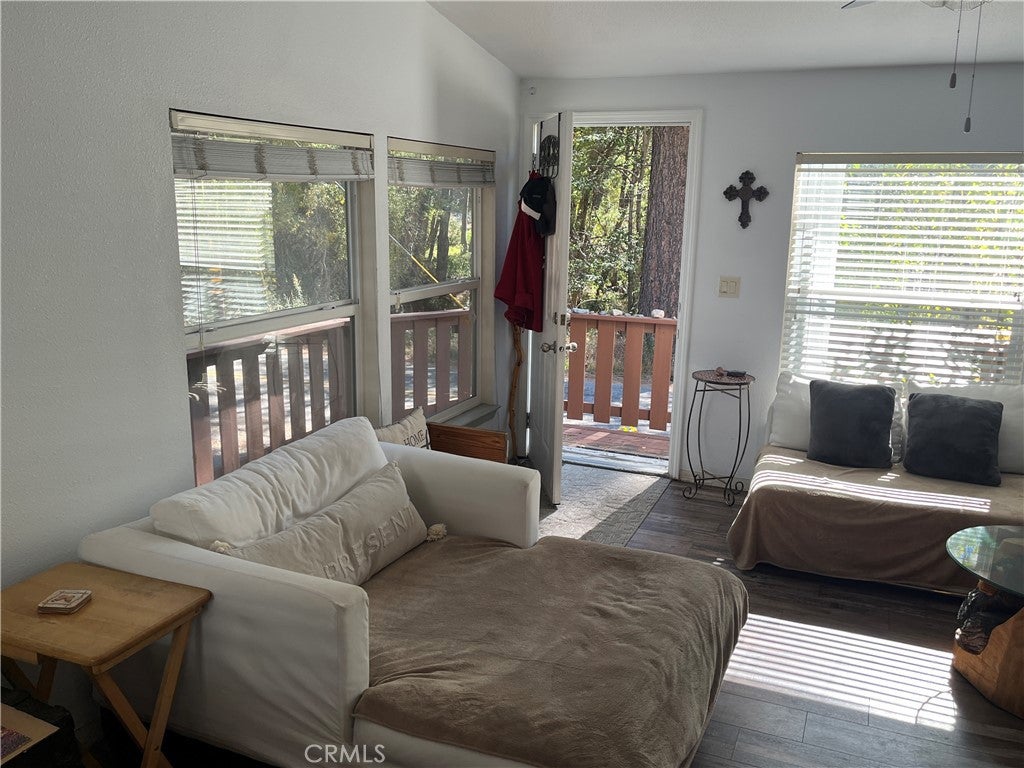 39950 7 Oaks 41