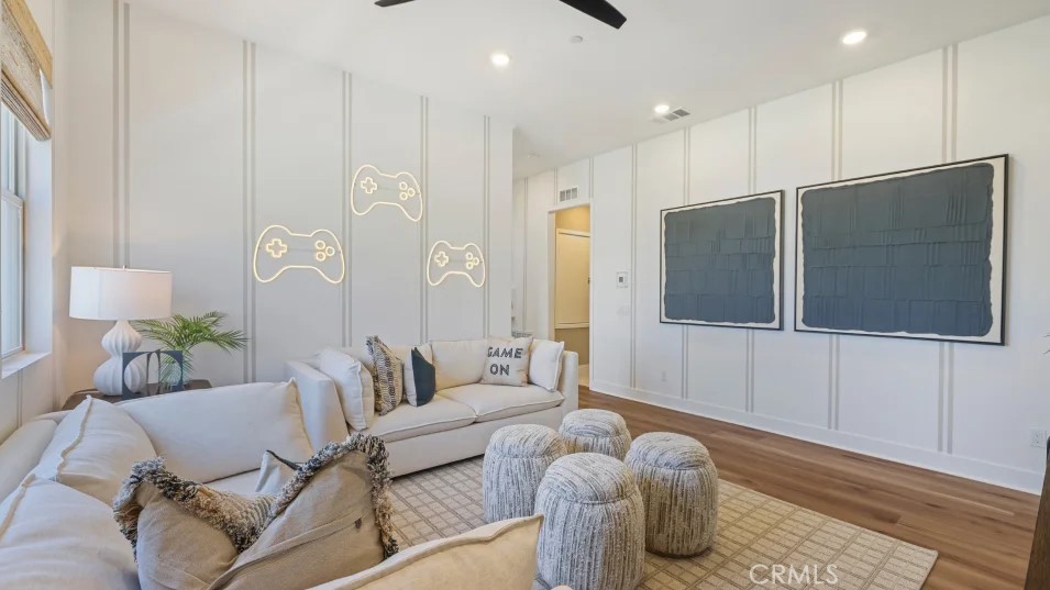 Ridgeview at Metro Heights - Residential