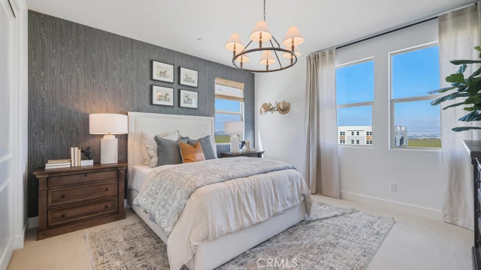 Ridgeview at Metro Heights - Residential