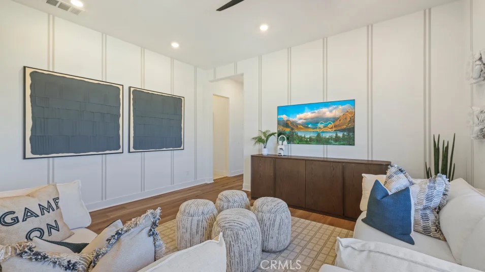 Ridgeview at Metro Heights - Residential