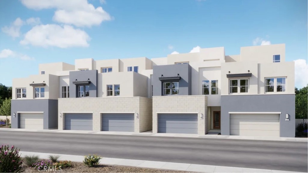 Ridgeview at Metro Heights - Residential