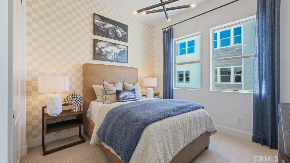 Ridgeview at Metro Heights - Residential