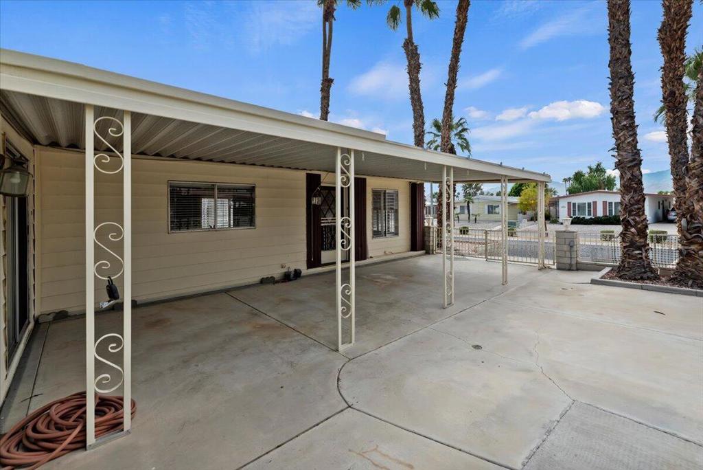 Palm Desert Greens - Manufactured In Park