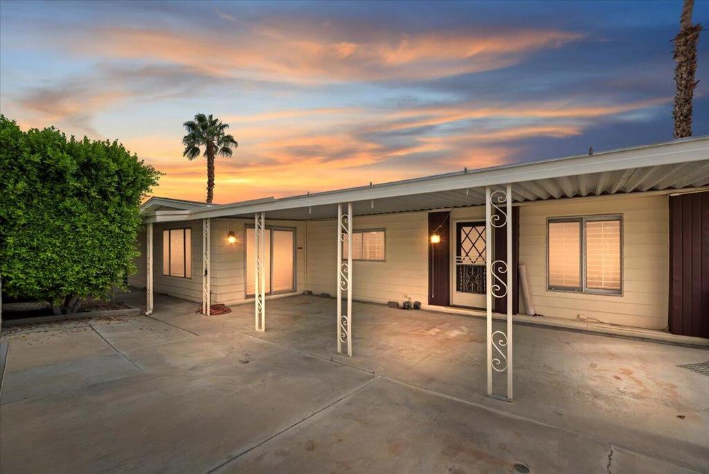 Palm Desert Greens - Manufactured In Park