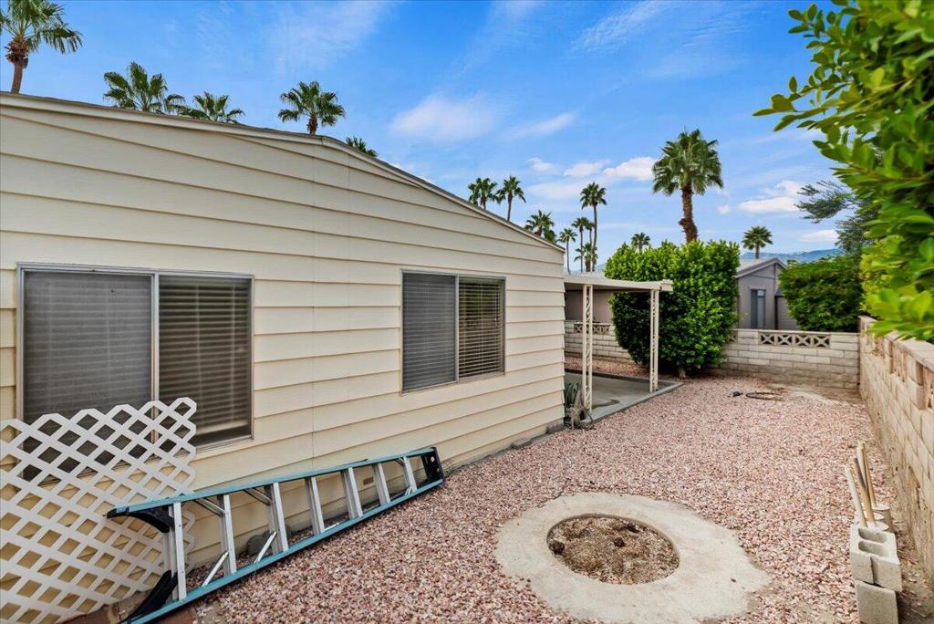 Palm Desert Greens - Manufactured In Park