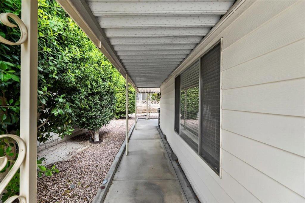 Palm Desert Greens - Manufactured In Park