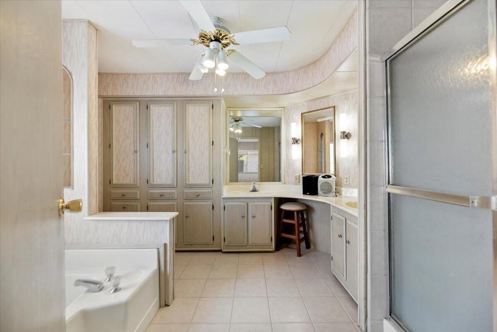 Palm Desert Greens - Manufactured In Park