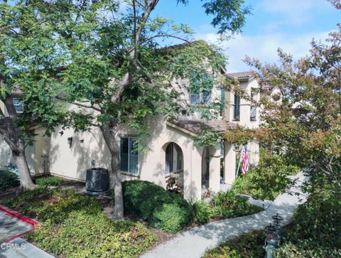 Photo of 2704 Riverpark Boulevard, Oxnard, CA 93036 (MLS # V1-37684)