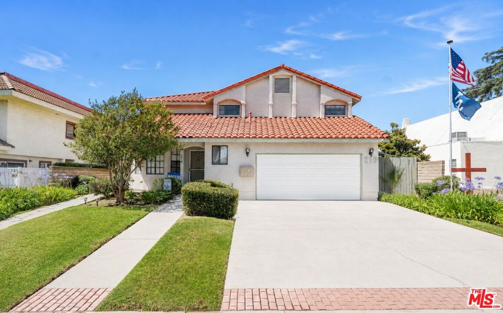 219 W Puente Street