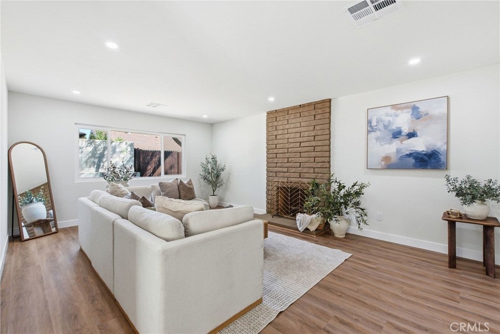 577 Bishop Place
