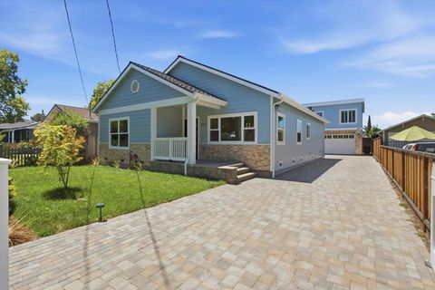 Photo of 320 Center Street, Redwood City, CA 94061 (MLS # ML82054383)