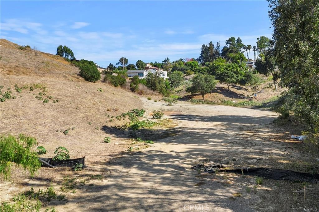 7583 Country Hill Lane