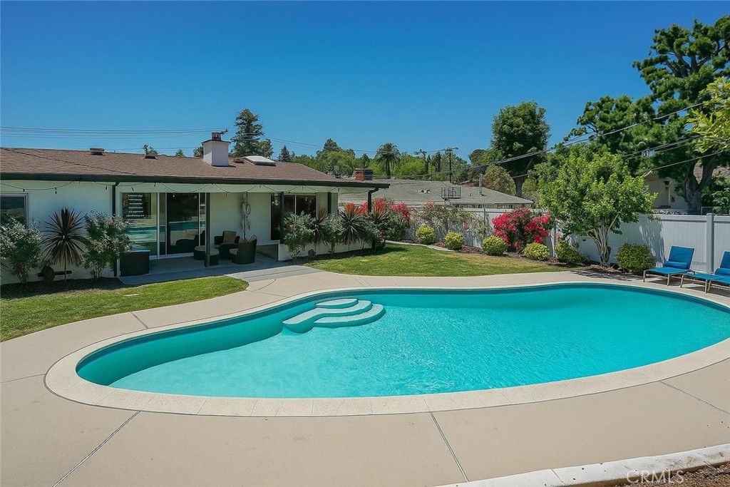 Photo of 23853 Hatteras Street St, Woodland Hills, CA 91367 (MLS # BB25208006)