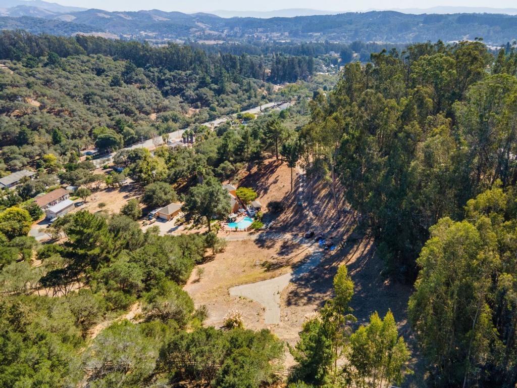 509 Carpenteria Road