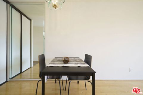 Photo of 1119 Albany Street #335, Los Angeles, CA 90015 (MLS # 25631963)