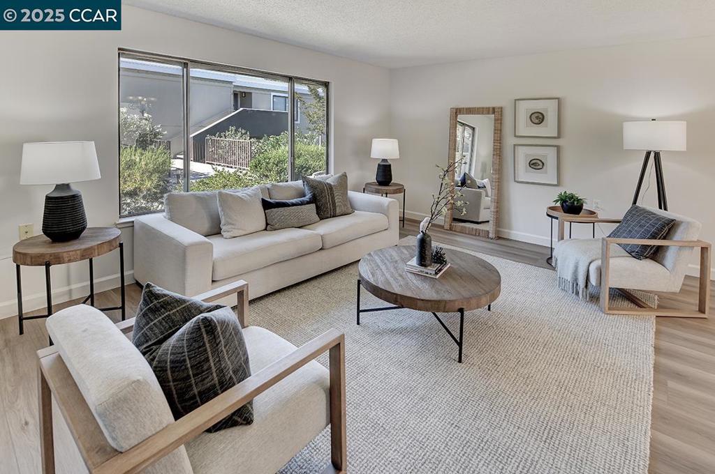 ROSSMOOR - Residential