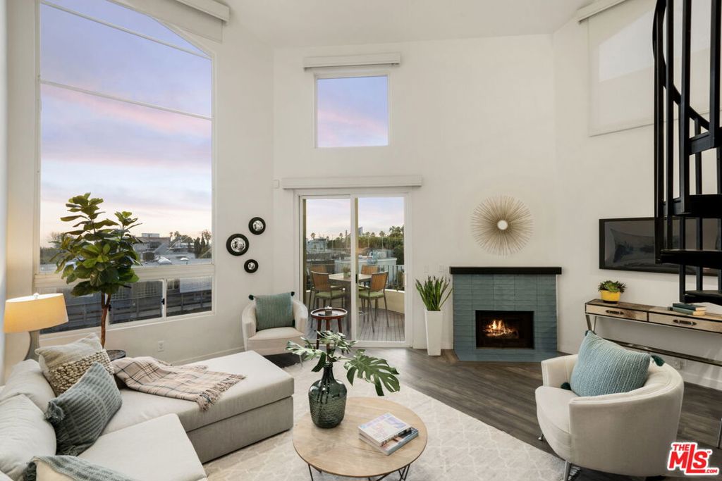 This amazing two bedroom two bath remodeled penthouse suite
