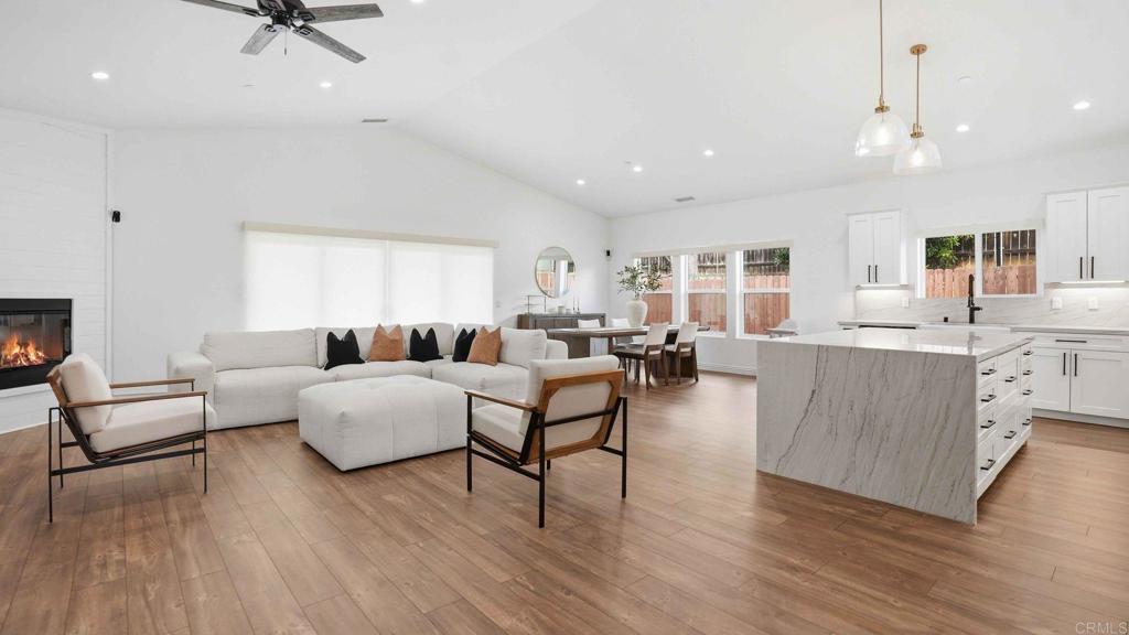 9391 Los Coches Road