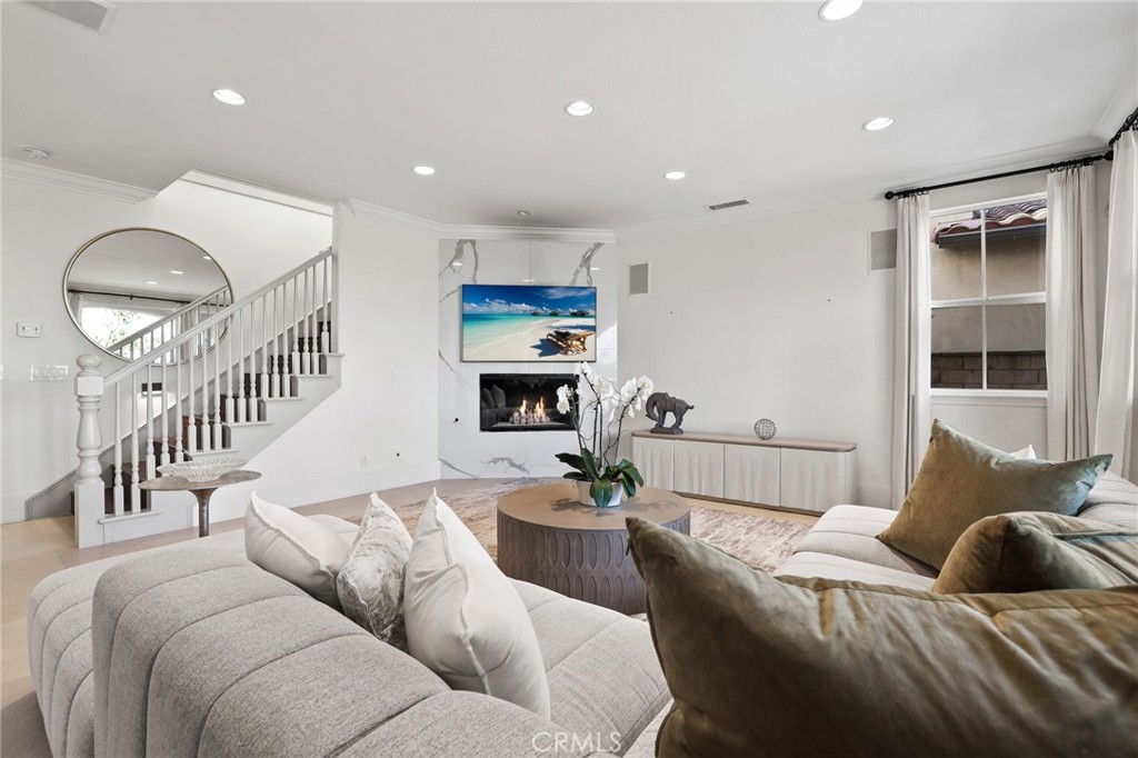 Chantilly (CHAN) - Residential