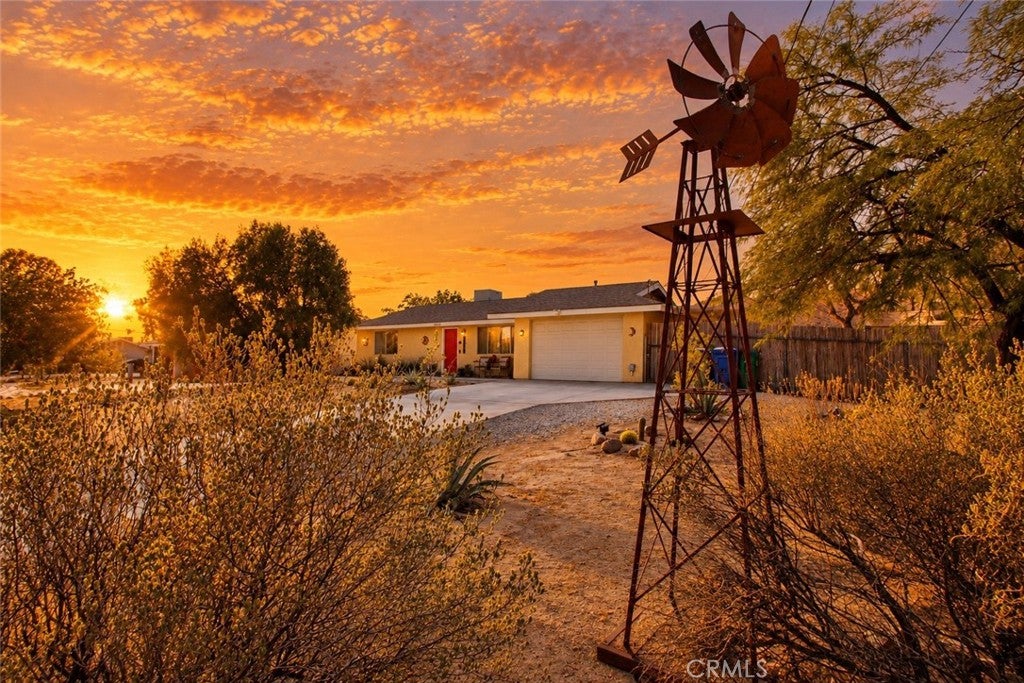 Photo of 60369 Adobe Drive, Joshua Tree, CA 92252 (MLS # JT26199317)