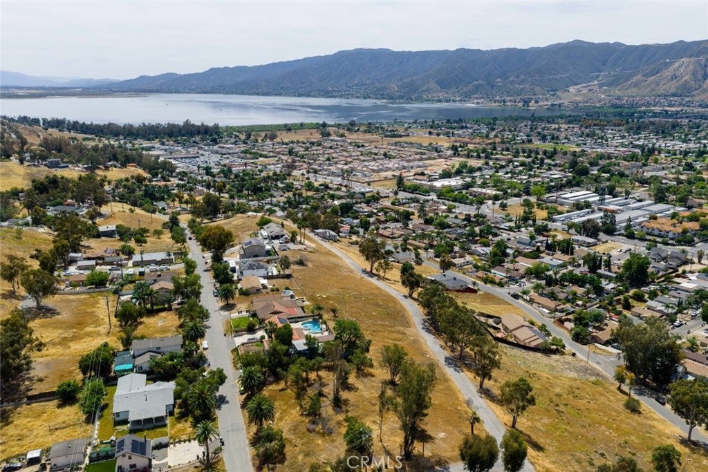0 Lake Elsinore