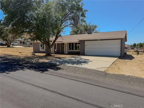 Photo of 40205 162nd St E, Palmdale, CA 93591 (MLS # SR26007643)