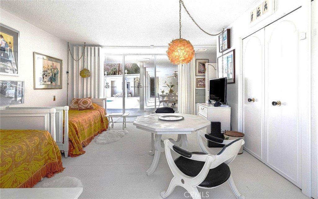 Tennis Club (SFR) (33261) - Residential