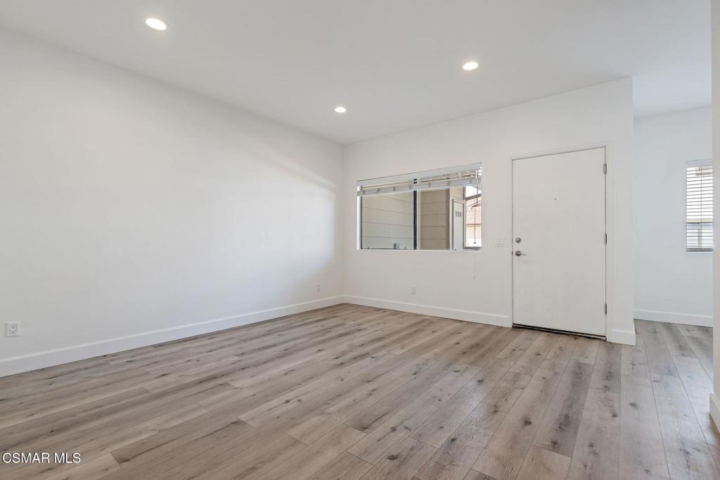 Properties 98 Maegan Place 6