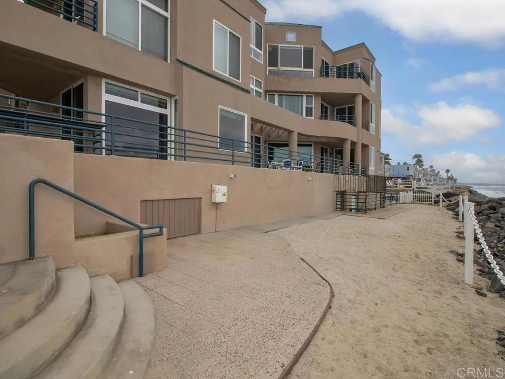 Oceanside, California 92054, United States, 3 Bedrooms Bedrooms, ,3 BathroomsBathrooms,Residential,Active,194296