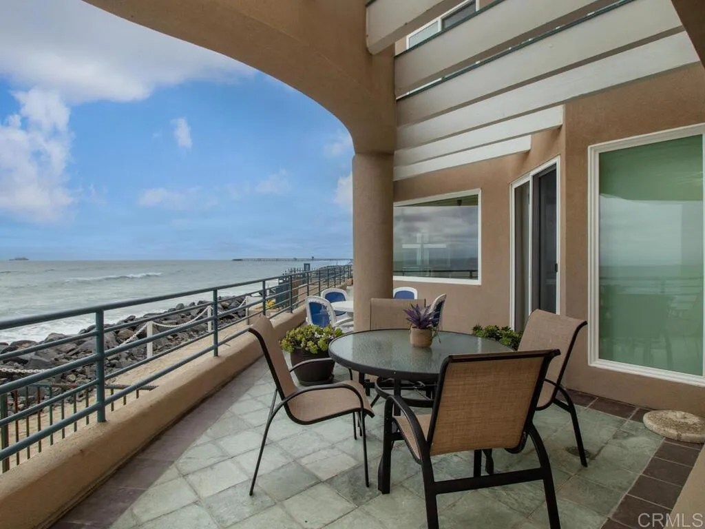 Oceanside, California 92054, United States, 3 Bedrooms Bedrooms, ,3 BathroomsBathrooms,Residential,Active,194296