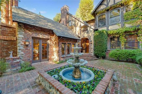 5200 Jessen Drive La Canada Flintridge CA 91011