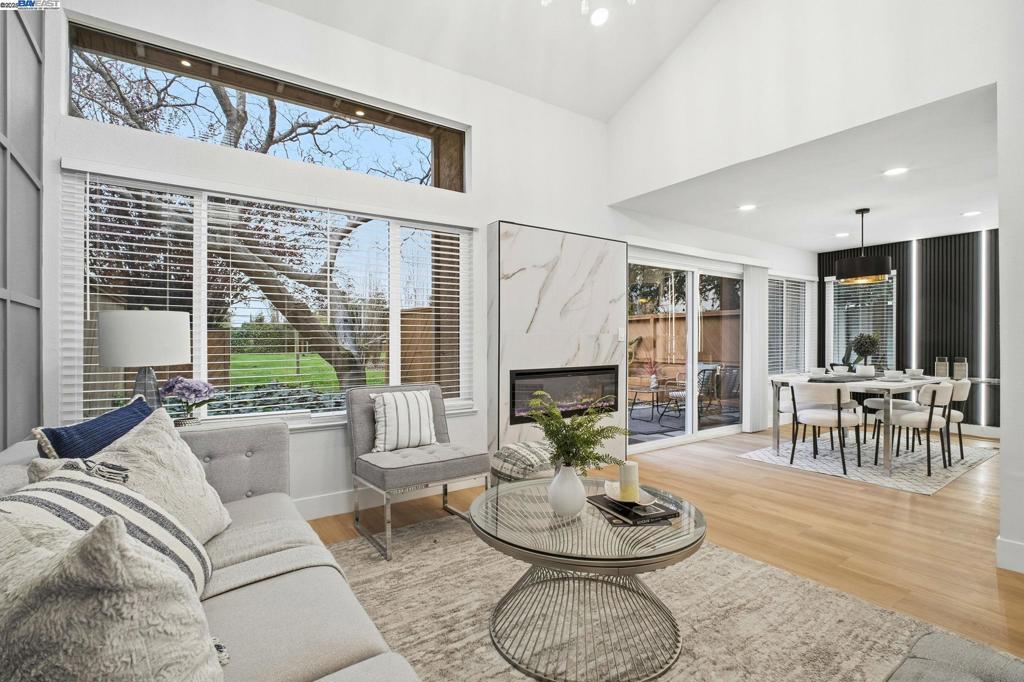 BRIARWOOD - Residential