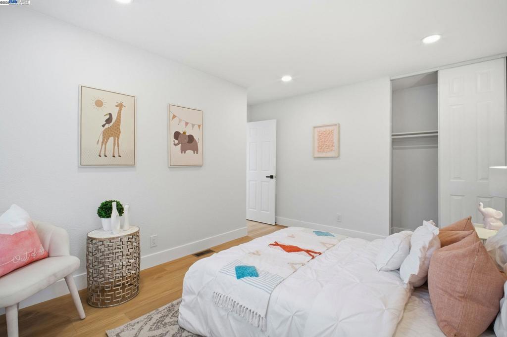 BRIARWOOD - Residential