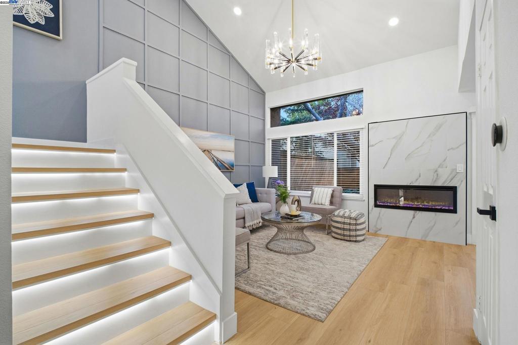 BRIARWOOD - Residential