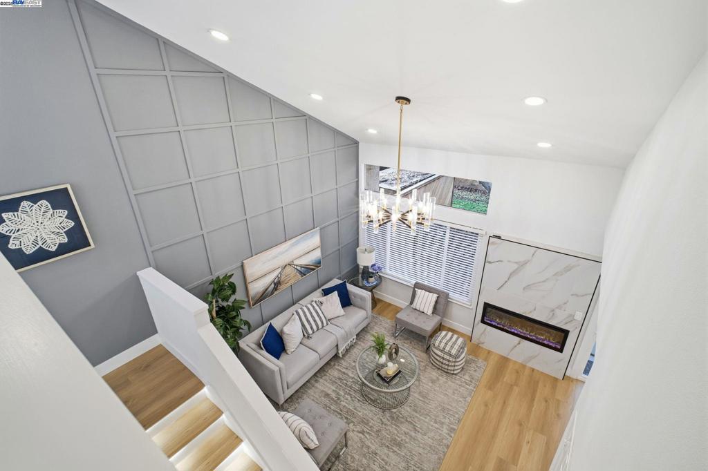 BRIARWOOD - Residential