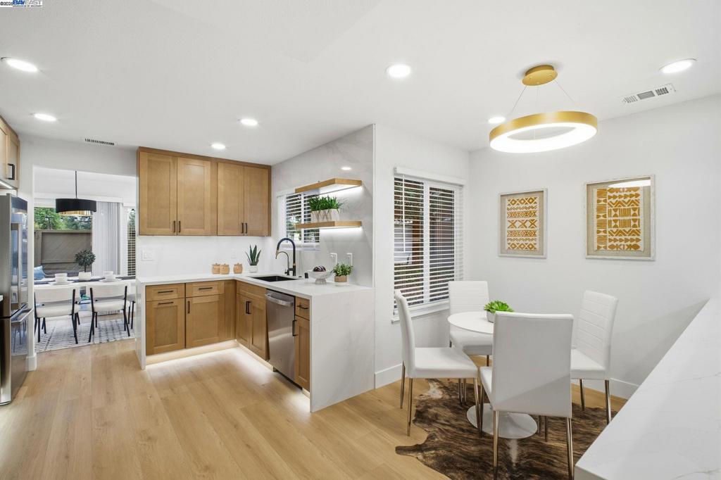 BRIARWOOD - Residential