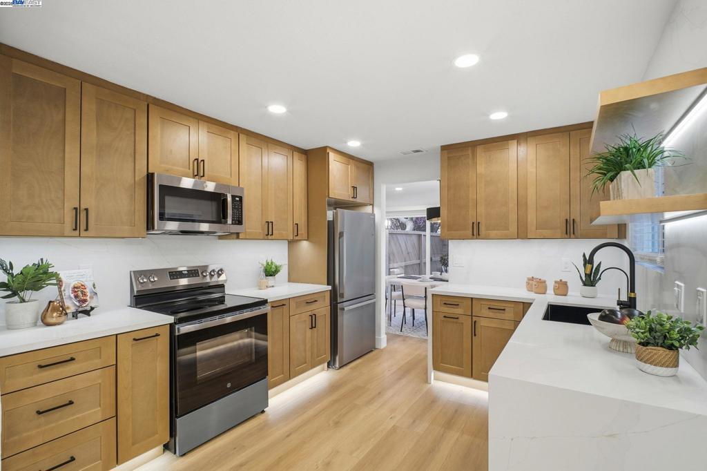 BRIARWOOD - Residential